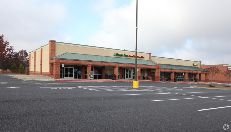 More Photos Of 7380 Spout Springs Rd, Flowery Branch Unknown For Lease