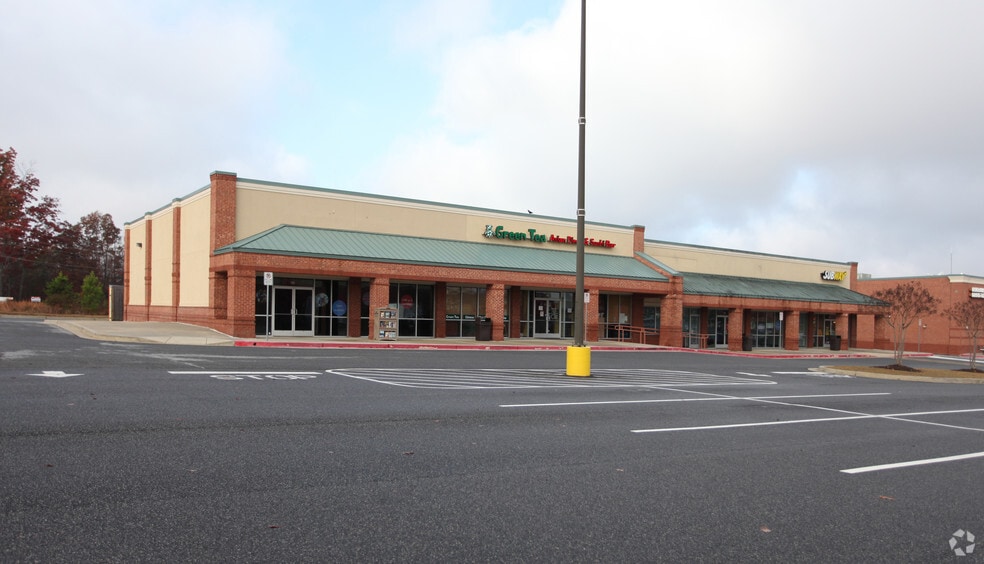 More Photos Of 7380 Spout Springs Rd, Flowery Branch Unknown For Lease