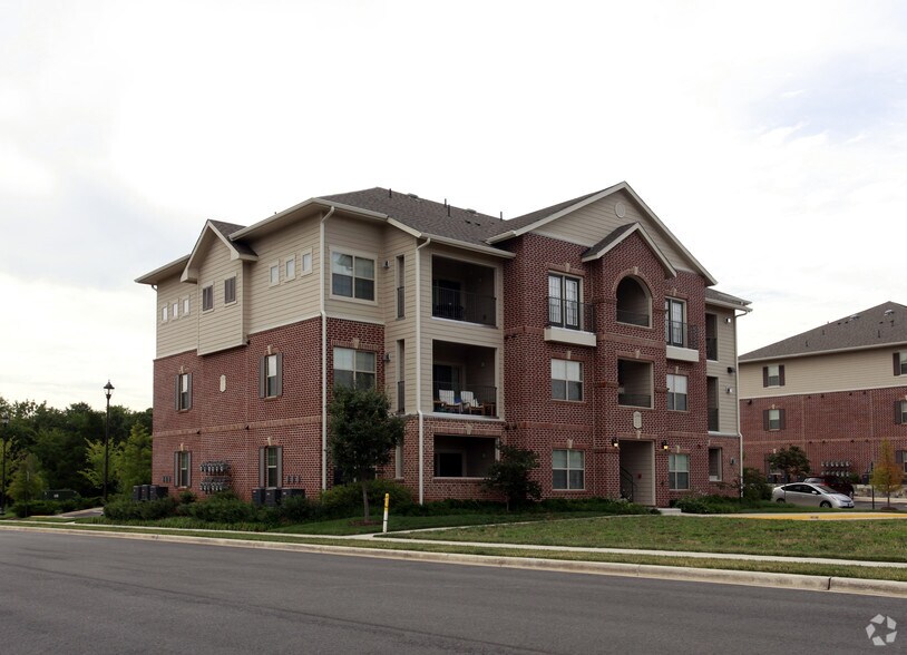More Photos Of Mooreview Pky @ Loudoun County Pky, Ashburn Unknown For Lease
