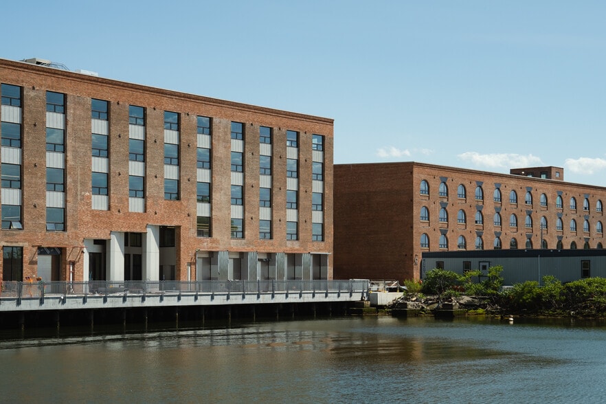 More Photos Of 4100 1st Ave, Brooklyn Unknown For Lease