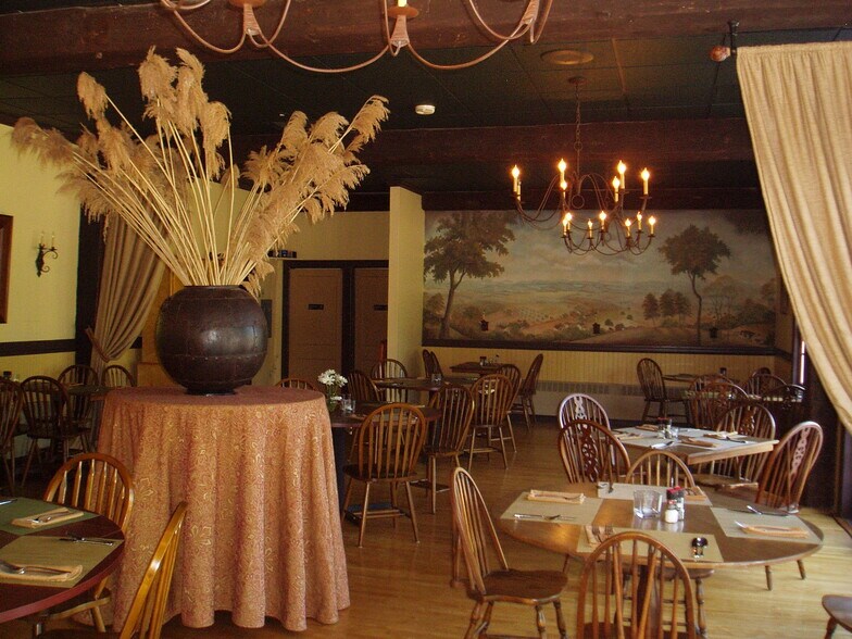 More Photos Of 124 Main St, Cherry Valley Restaurant For Sale