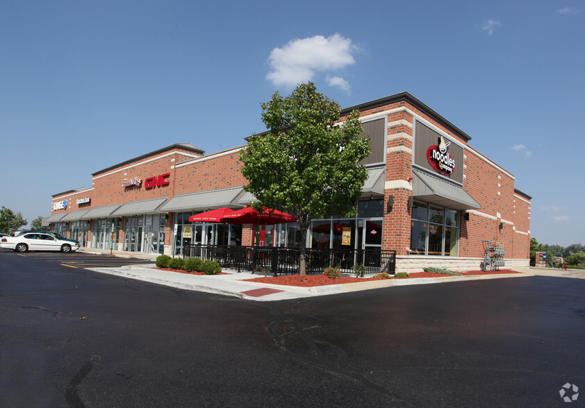 Primary Photo Of 2365 N Farnsworth Ave, Aurora Freestanding For Lease