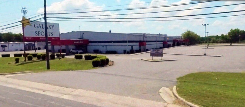 Primary Photo Of 4010 Vernon Ave, Kinston General Retail For Sale