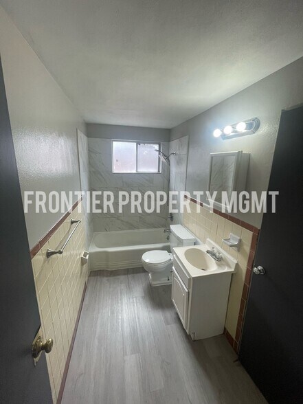 More Photos Of 1001-1031 North and South Rd, University City Apartments For Sale
