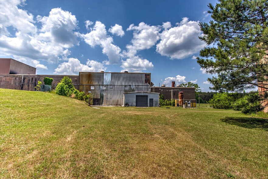 More Photos Of 1664 Sharon Rd, Washington Warehouse For Sale