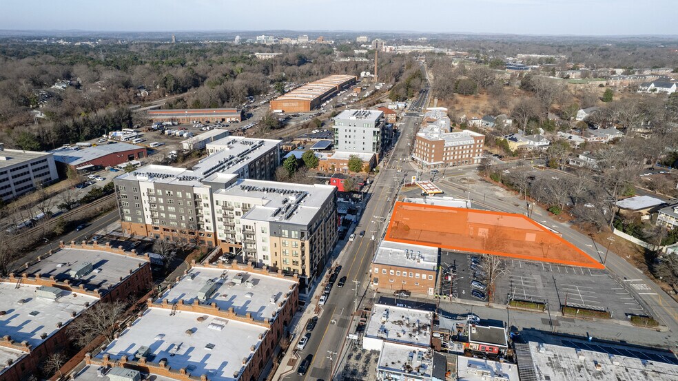 More Photos Of 1008 W Main St, Durham Storefront Retail Office For Lease