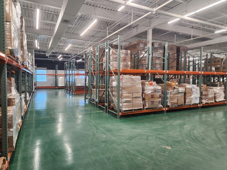 More Photos Of 1 Rodeo Dr, Edgewood Light Distribution For Lease