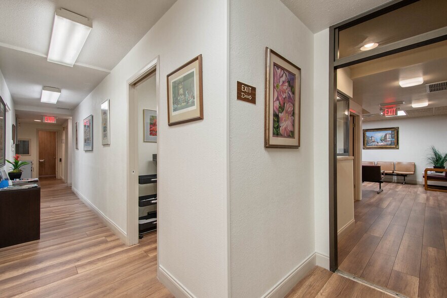 More Photos Of 3027 Aloma Ave, Winter Park Medical For Lease