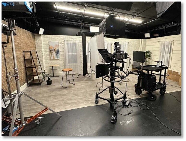 More Photos Of 580 N Pastoria Ave, Sunnyvale Research And Development For Lease