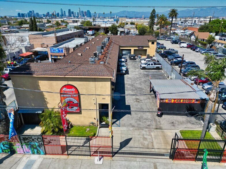 More Photos Of 1833 E Vernon Ave, Los Angeles General Retail For Sale