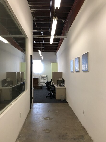 More Photos Of 13161-13165 Sherman Way, North Hollywood Warehouse For Lease