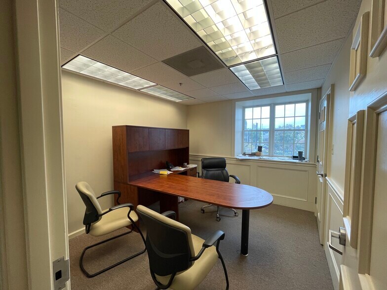 More Photos Of 500 Fayette St, Conshohocken Medical For Lease