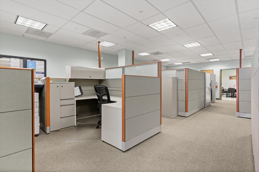 More Photos Of 339 Buschs Frontage Rd, Annapolis Medical For Sale