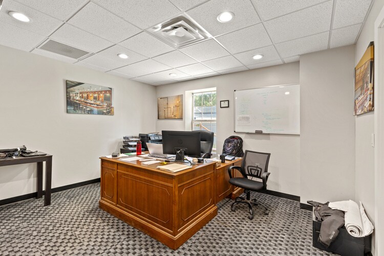 More Photos Of 4925 Ben Day Murrin Rd, Fort Worth Industrial For Sale