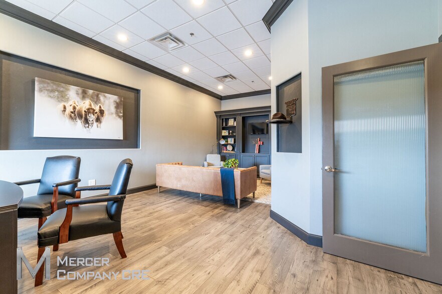 More Photos Of 3300 N Santa Fe Ave, Oklahoma City Warehouse For Sale