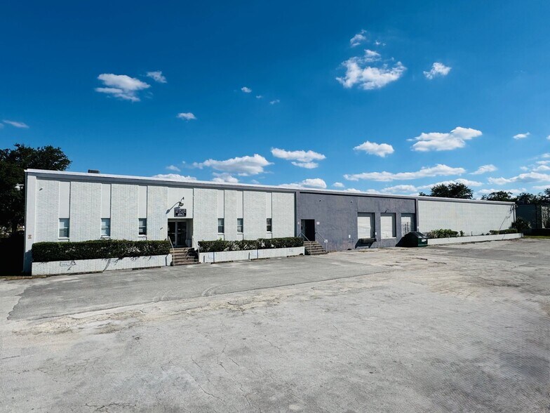 More Photos Of 4843 Victor St, Jacksonville Manufacturing For Sale