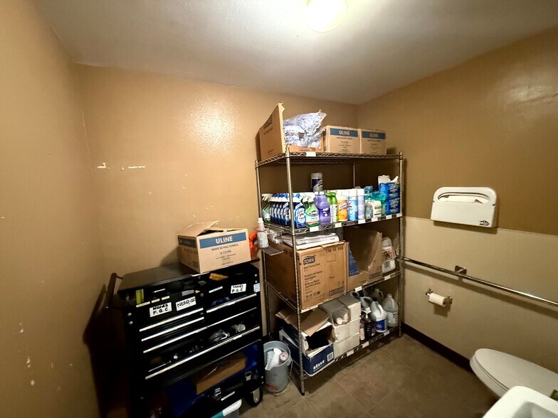 More Photos Of 1447 Santa Fe Ave, Long Beach Manufacturing For Sale