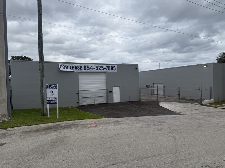 Primary Photo Of 509 SE 33rd St, Fort Lauderdale Warehouse For Lease