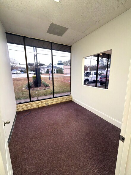 More Photos Of 3514 Bush River Rd, Columbia Office For Sale