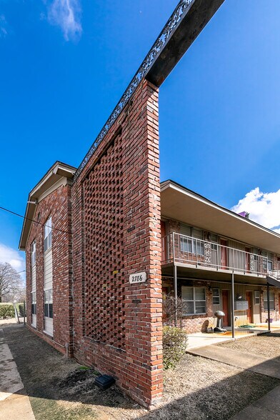 More Photos Of 2780 Madison Ave, Memphis Apartments For Sale