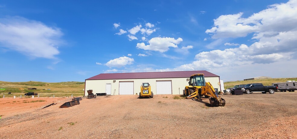 More Photos Of 2052 NW 125th Ave, Watford City Self Storage For Sale
