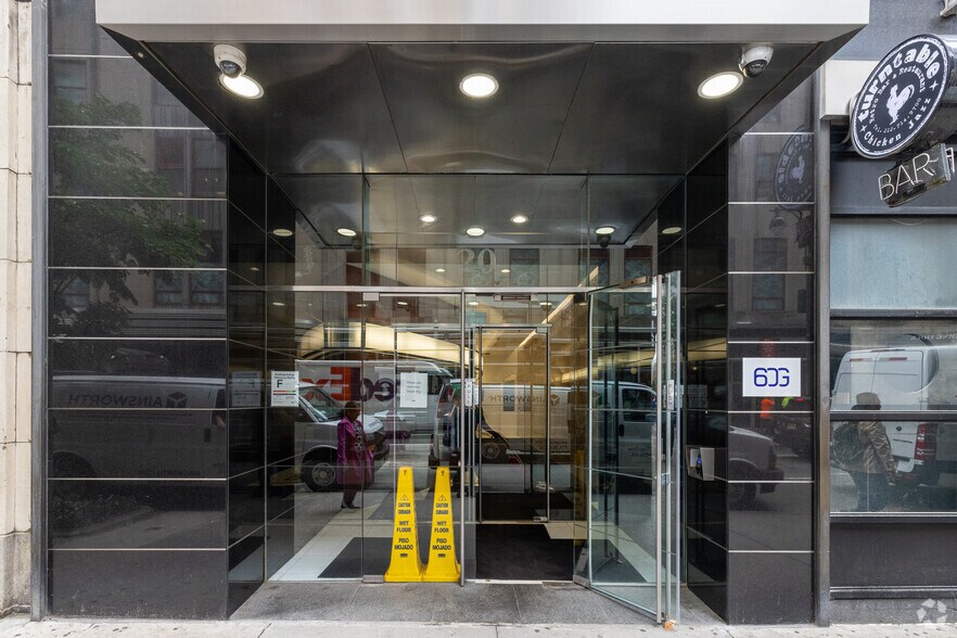 More Photos Of 20 W 33rd St, New York Office For Sale