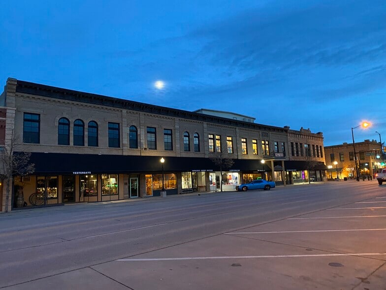 More Photos Of 604 N Main St, Spearfish General Retail For Sale