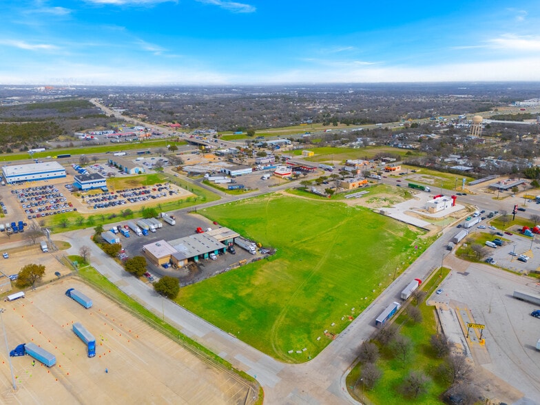 More Photos Of 2525 Motor City Blvd, Dallas Land For Sale