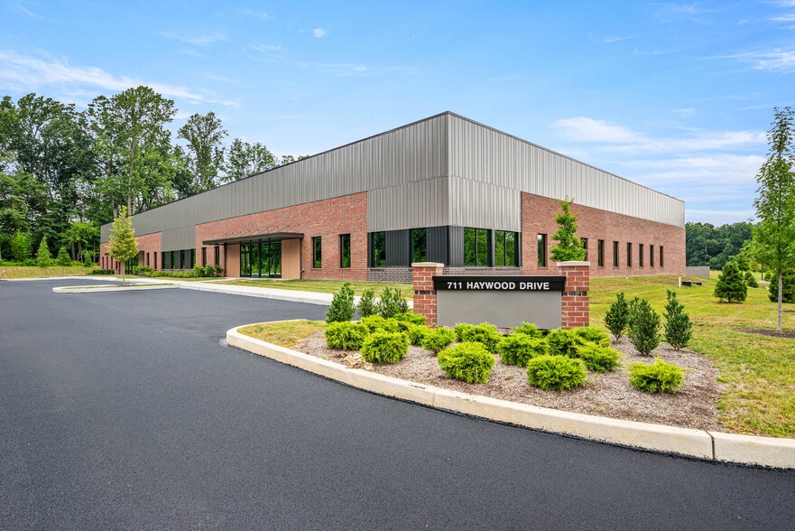 More Photos Of 713 Haywood Dr, Exton Light Distribution For Lease