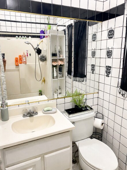 More Photos Of 515 Wilson Ave, Bakersfield Apartments For Sale