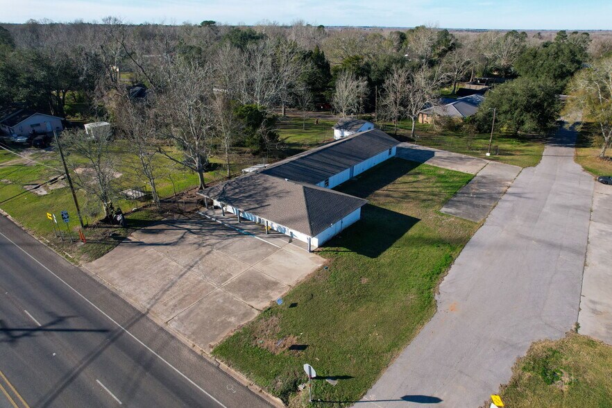 Primary Photo Of 114 Main St, Hull Multifamily For Sale