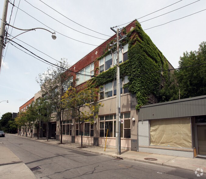 Primary Photo Of 10 Alcorn Ave, Toronto Office For Lease