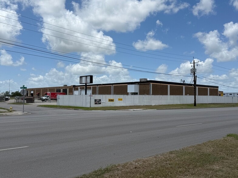 Primary Photo Of 101 45th St, Corpus Christi Distribution For Lease