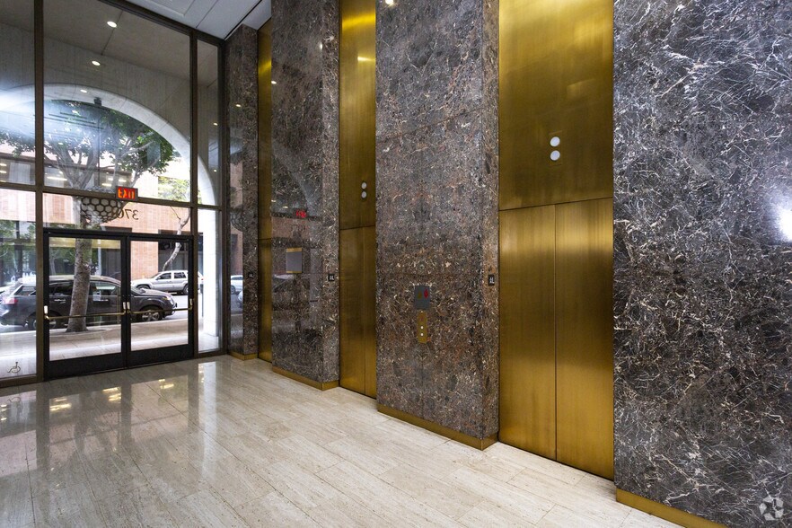 More Photos Of 3701 Wilshire Blvd, Los Angeles Unknown For Lease