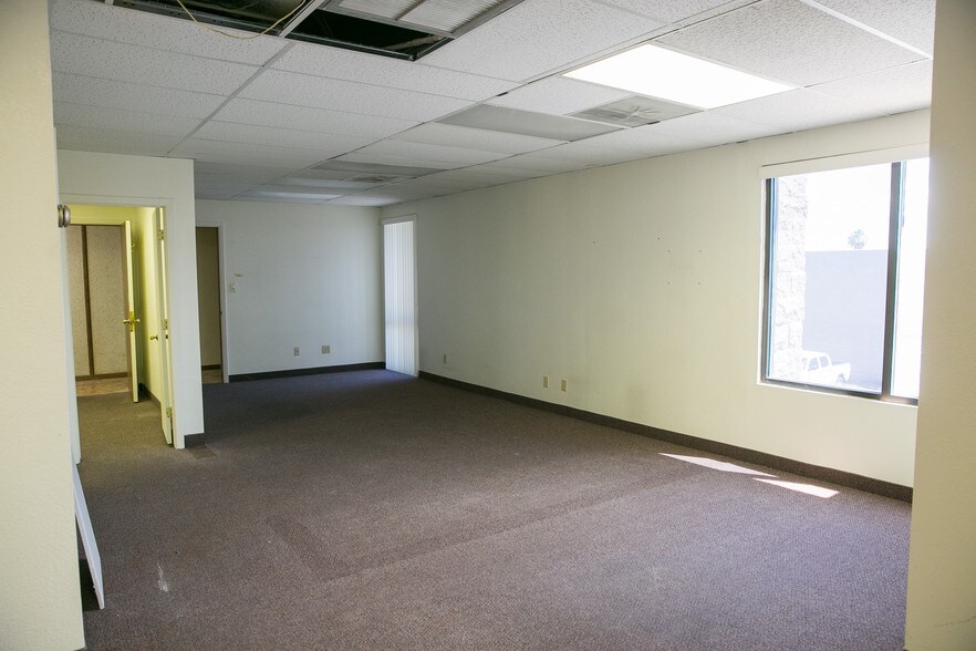More Photos Of 165 E Southern Ave, Mesa Loft Creative Space For Lease