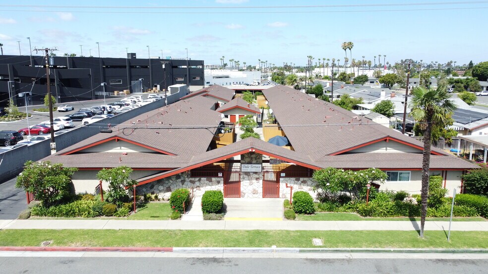 Primary Photo Of 6851 Dale St, Buena Park Apartments For Sale