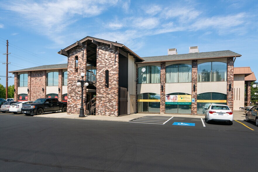 More Photos Of 1014 N Pines St, Spokane Office For Lease