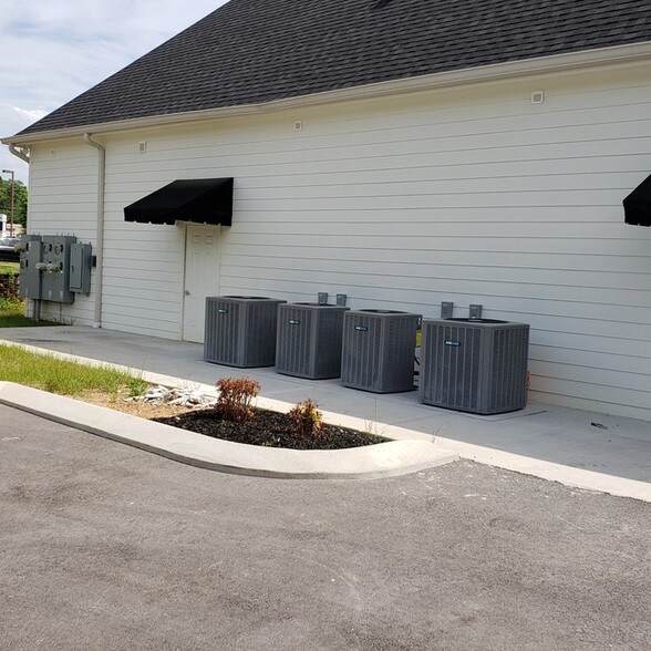 More Photos Of 7385 Applegate Ln, Chattanooga Medical For Lease