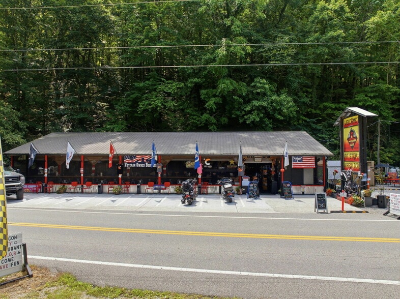 More Photos Of 4407 Calderwood Hwy, Maryville Hotel For Sale