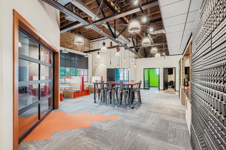 More Photos Of 571 Snelling Ave N, Saint Paul Office For Sale