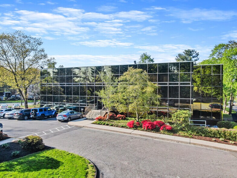 More Photos Of 315 Post Rd W, Westport Office For Lease