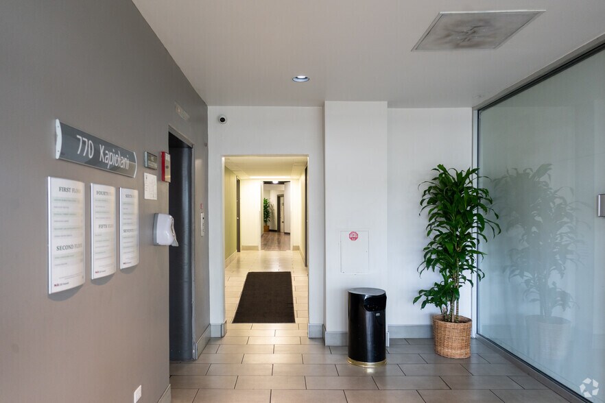 More Photos Of 770 Kapiolani Blvd, Honolulu Office For Lease