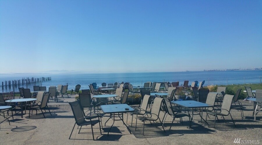 More Photos Of 1334 Gulf Rd, Point Roberts Restaurant For Sale