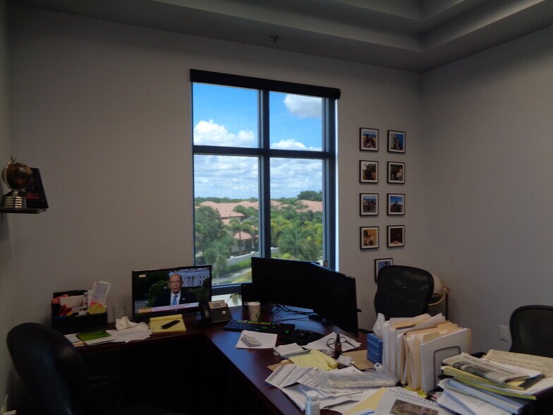 More Photos Of 5850 Coral Ridge Dr, Coral Springs Medical For Sale