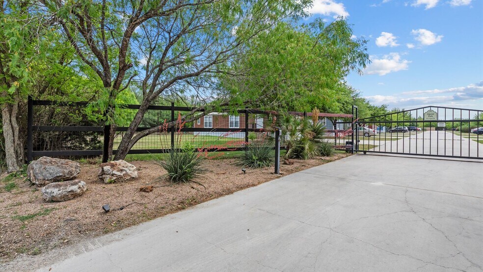 Primary Photo Of 1911 Wald Rd, New Braunfels Manufactured Housing Mobile Home Park For Sale