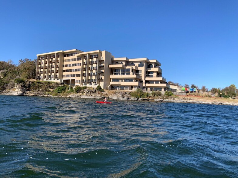 More Photos Of 4125 State Highway 86, Ridgedale General Retail For Sale