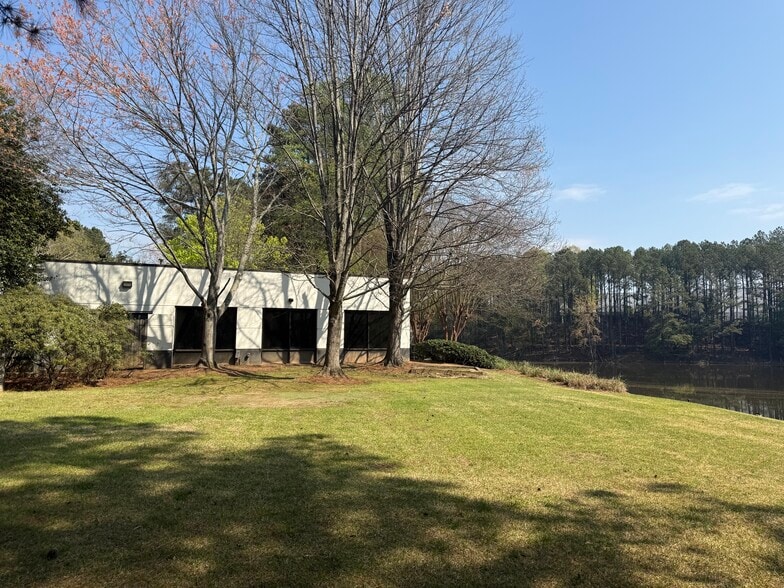 More Photos Of 1100 Satellite Blvd, Suwanee Office For Sale
