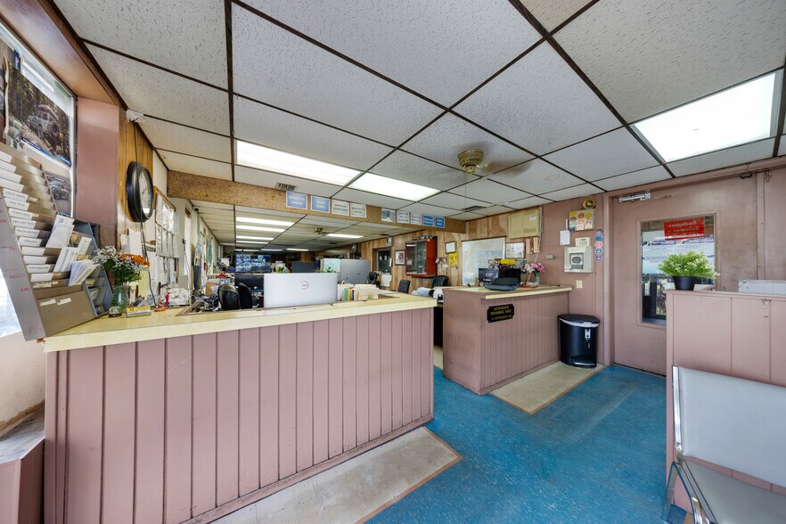 More Photos Of 9630 NW South River Dr, Medley Industrial For Lease