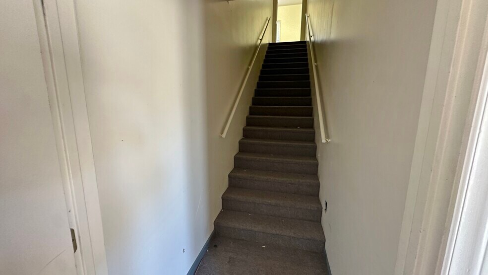 More Photos Of 444 Elmwood Ave, Alderson Medical For Sale