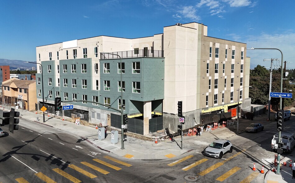 More Photos Of 5144 Crenshaw Blvd, Los Angeles Apartments For Lease